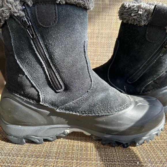The North Face Women’s snow boots US 7 - Picture 8 of 11